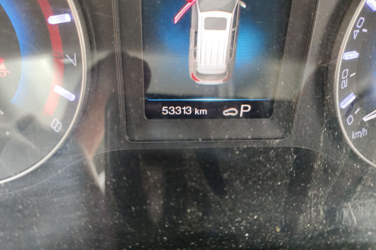 Used Haval H2 2018 Red-Label 1.5T Dual-Clutch Two-Wheel-Drive Luxury Model Odometer Close Up