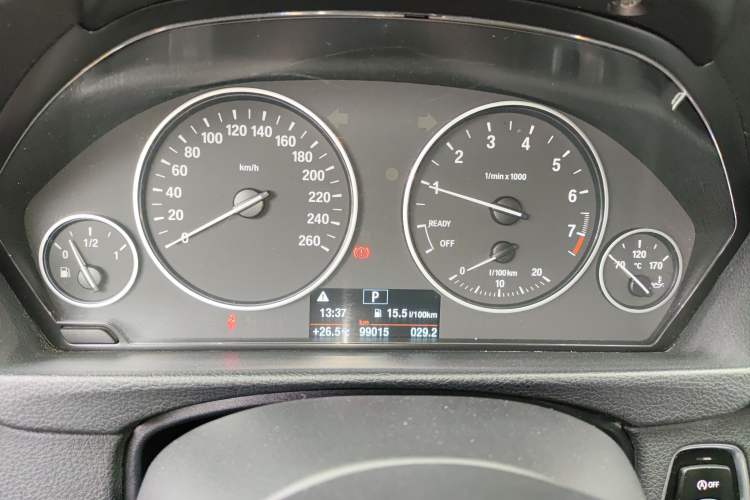 Used BMW 3 Series 2017 320Li Fashion Model
