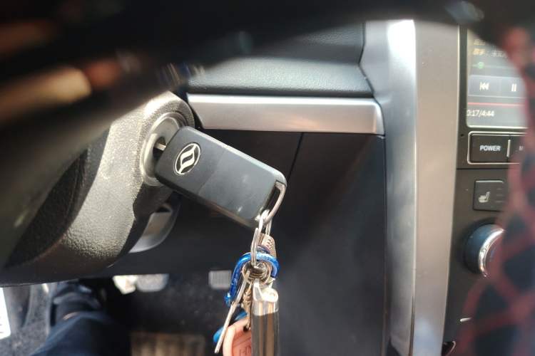 Used Huanghai N3 2018 2.5T Manual 4x4 Prestige Edition JE4D25Q5A