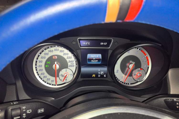 Used Mercedes-Benz GLA 2016 GLA 220 4MATIC Fashion Edition Instrument Cluster