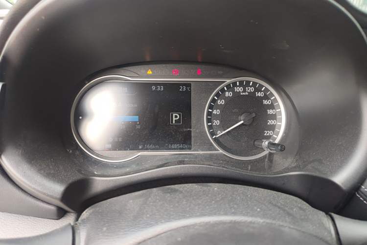 Used Nissan Kicks 2019 1.5L CVT Smart Connect Luxury Edition
