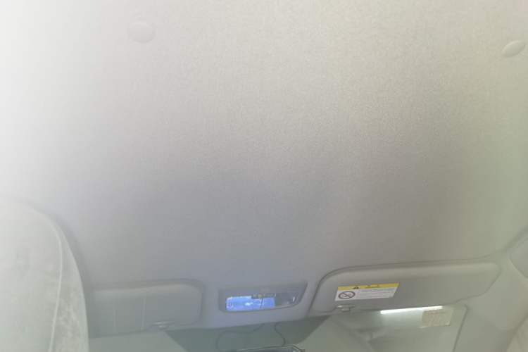 Used Toyota YARiS L Zhi Xiang 2017 1.5E CVT Dynamic Edition Headliner