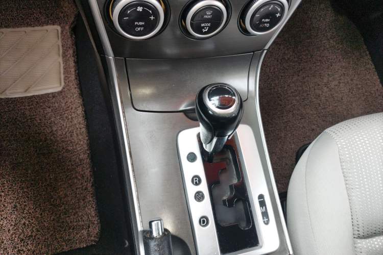 Used Mazda Mazda 6 2013 2.0L Automatic Fashion Edition