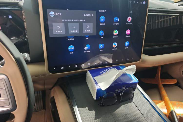 Used Formula Leopard 8 2025 Smart & Brave Flagship Edition 6 Seats