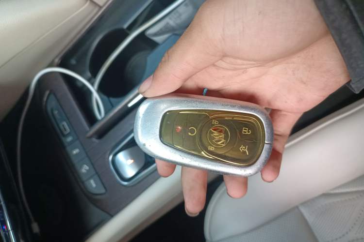 Used Buick Enclave 2020 28T All-Wheel Drive Avenir