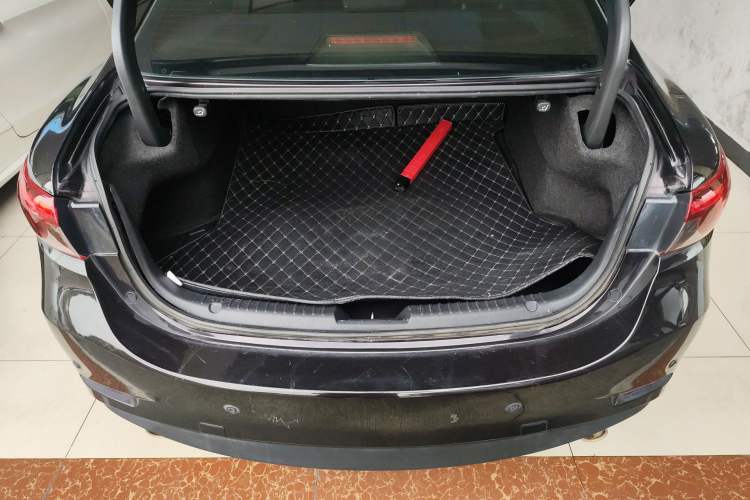 Used Mazda Atenza 2018 2.5L Blue Sky Prestige Edition China V Standard Trunk