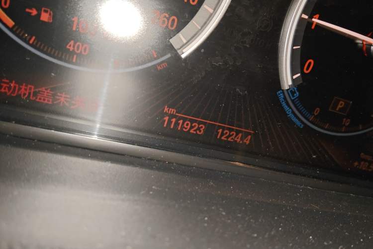 Used BMW 5 Series GT 2014 528i Leading Model
