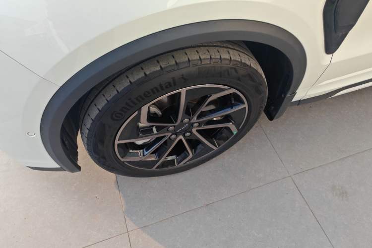 Used Lynk & Co 01 EM-P 2023 1.5TD EM-P Dawn Edition