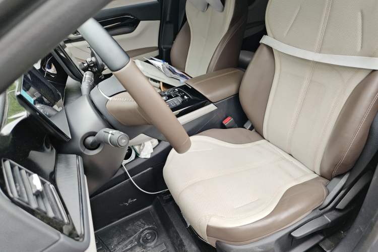 Used BYD Qin PLUS 2023 Champion Edition DM-i 55KM Leading Model
