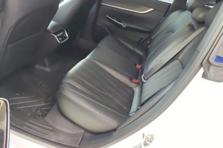 Used CHANGAN NEVO A07 2025 All-Electric "True Fragrance" Edition 710-Mile Long-Range Version Left Rear Seat