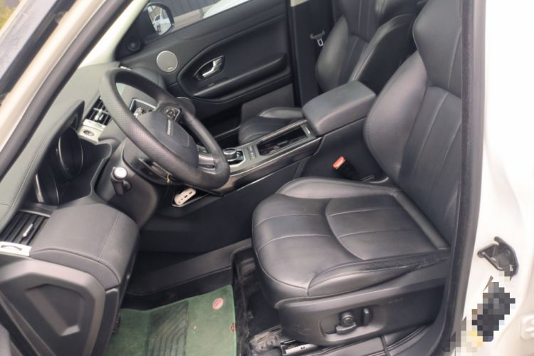 Used Land Rover Range Evoque 2018 240 PS SE Smart Brilliance Edition Left Front Seat