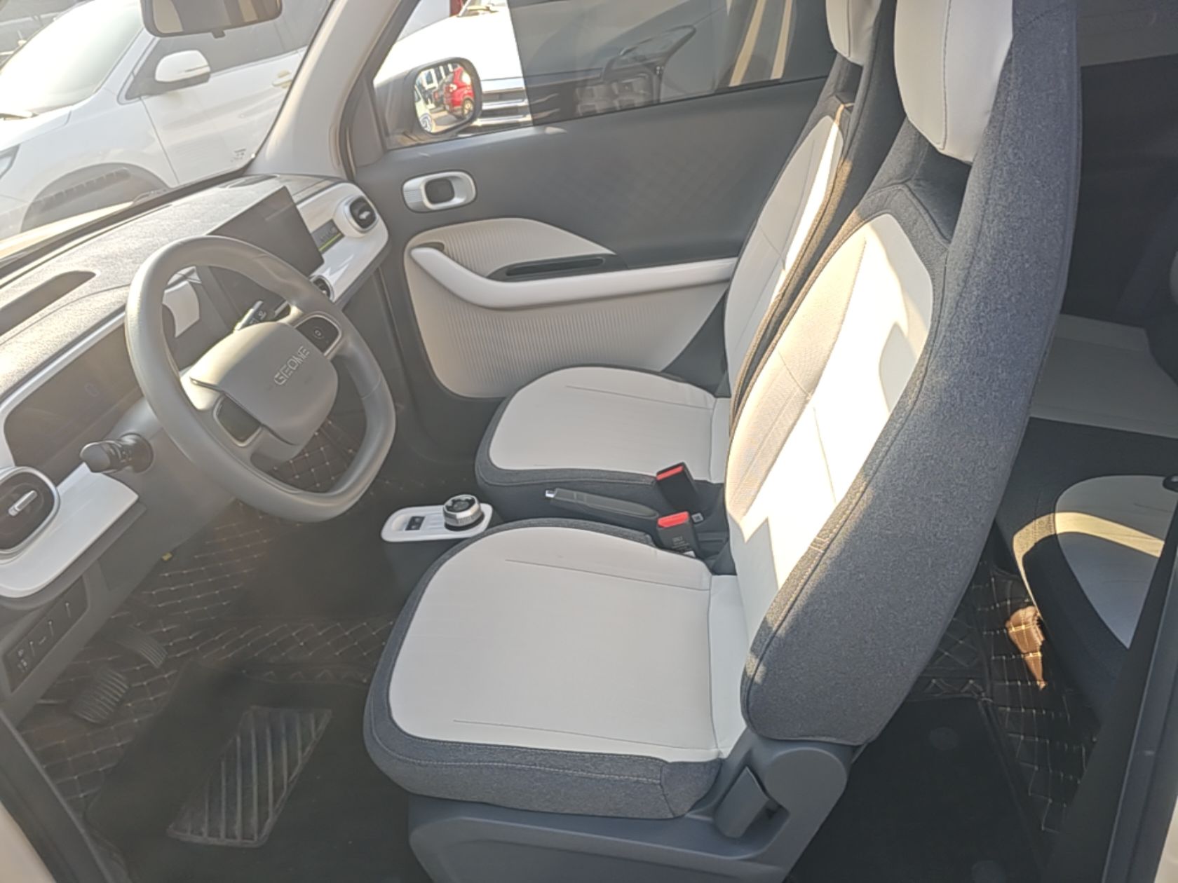 Geely Galaxy Panda 2025 210 km – Yuanqi Bear — снимка 17