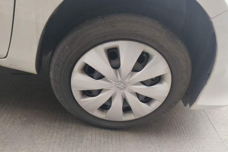 Used Toyota YARiS L Zhi Xuan 2022 1.5L CVT Leading PLUS Edition Right Front Wheel Hub