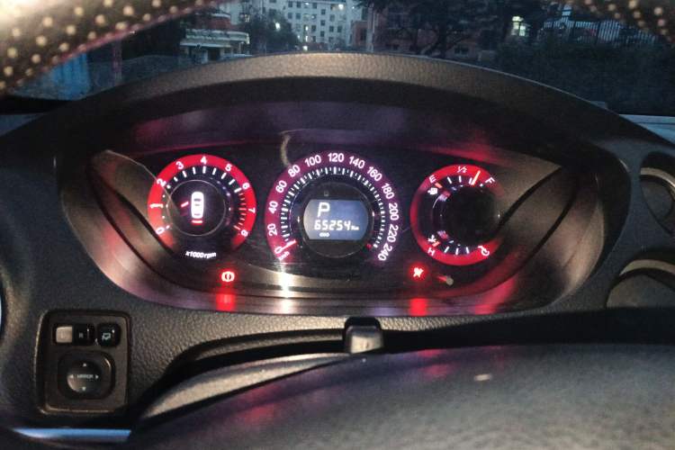 Used Luxgen Great 7 SUV 2013 Limited-Edition Sharp Edition 2.2T All-Wheel-Drive Prestige Model
