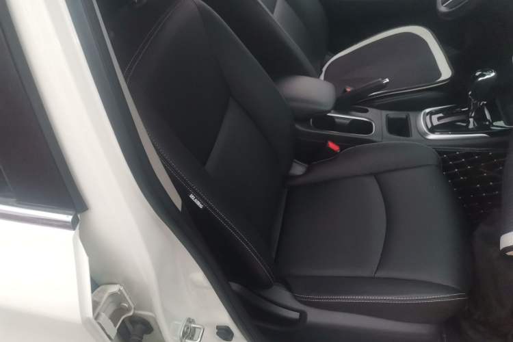 Used Nissan Tiida 2021 1.6L CVT Smart Drive Edition Right Front Seat