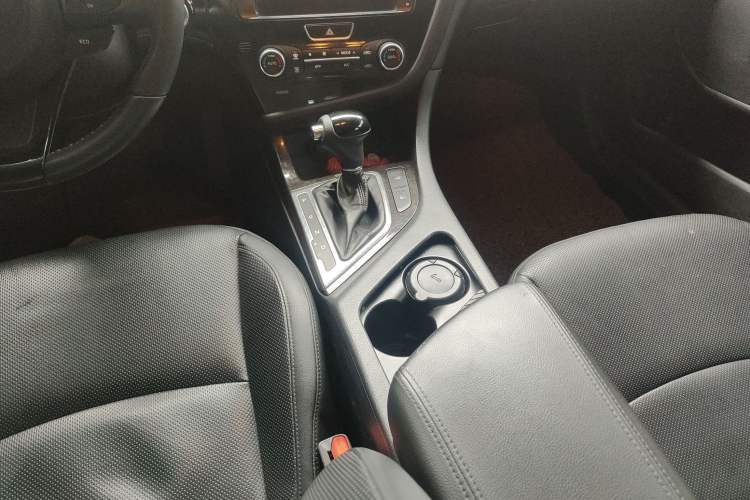 Used Kia K5 2014 2.0L Automatic LUXURY