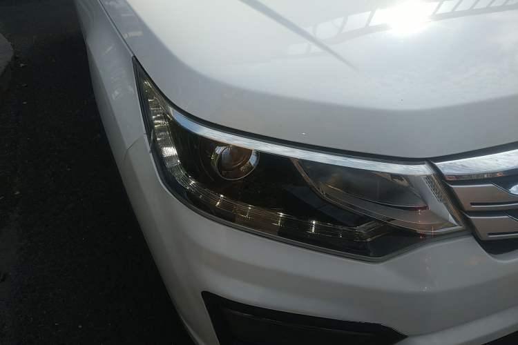 Used CHANGAN OSHAN CX70 2016 1.6L Manual Luxury Model