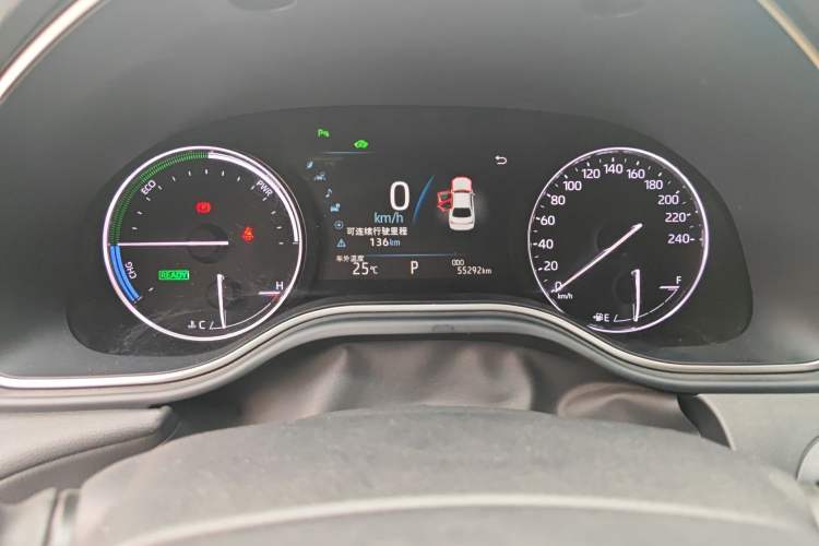 Used Toyota Avalon 2019 Dual-Engine 2.5L Luxury Edition China VI Standard