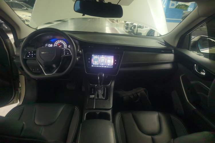 Used Venucia D60 2021 PLUS 1.6L XL CVT Yue Ling Edition
