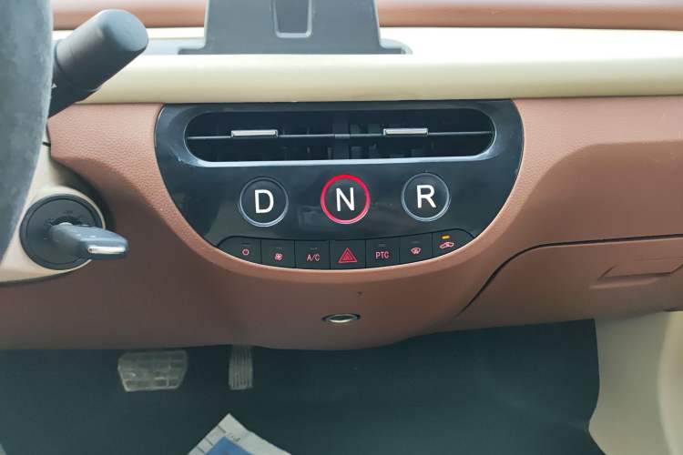 Used Xiaohu EV 2021 FOR-Four Guai Guai Hu Three-Cell Lithium
