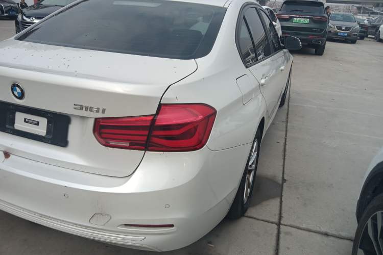 Used BMW 3 Series 2016 316i Fashion Model
