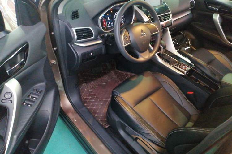 Used Mitsubishi Eclipse Cross 2018 1.5T CVT Two-Wheel Drive Fearless Edition Driver Seat