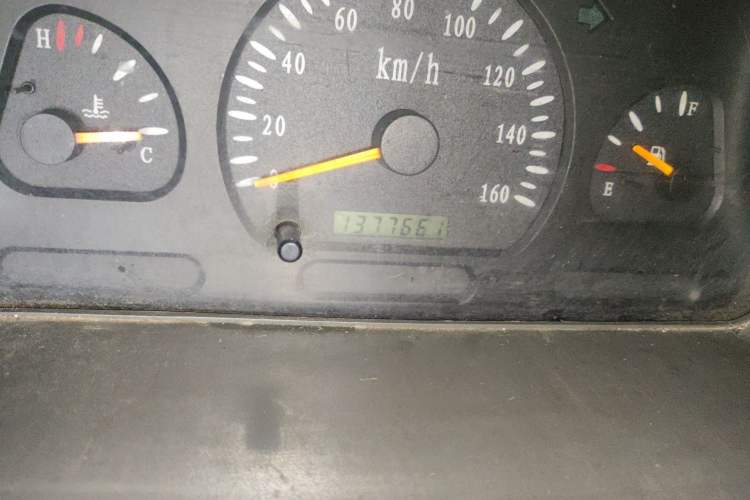 Used Wuling Zhiguang 2008 1.0L Standard Version Odometer Close Up