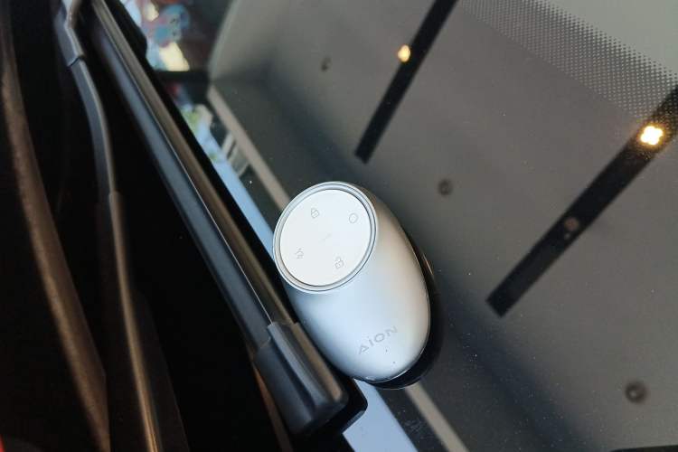 Used AION V 2024 Aion Tyrannosaurus 650 LiDAR Edition