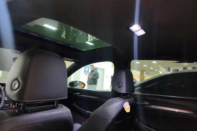 Used Volkswagen Golf 2023 Facelift 280TSI DSG R-Line Lite