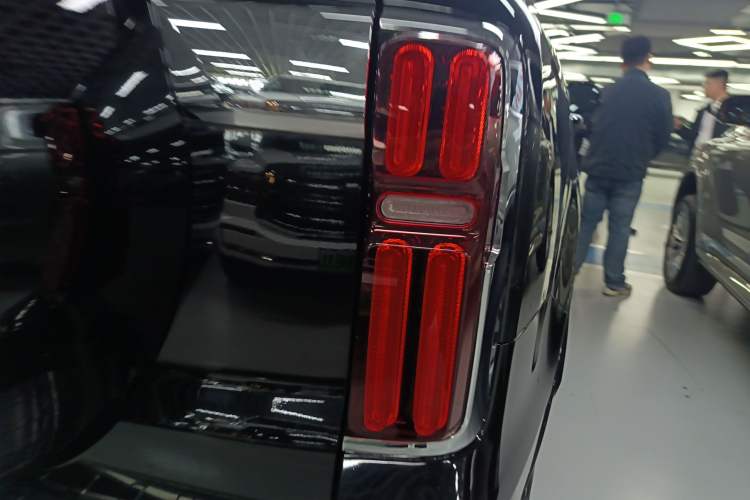 Used Tank 500 New Energy 2023 Hi4-T Exterior 3