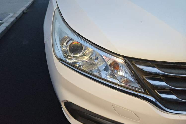 Used Baojun 310 2016 1.2L Manual Luxury Model
