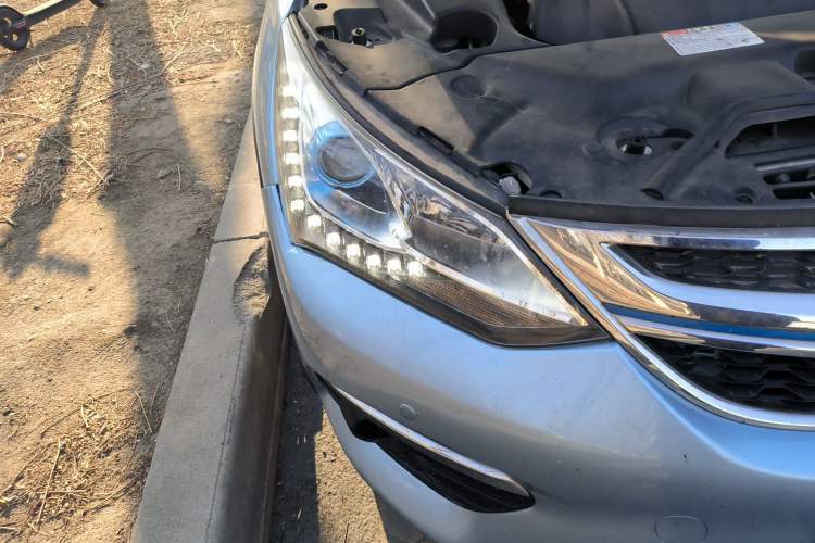 Used BYD Song New Energy 2017 Song DM 1.5TID All-Wheel Drive Prestige Model