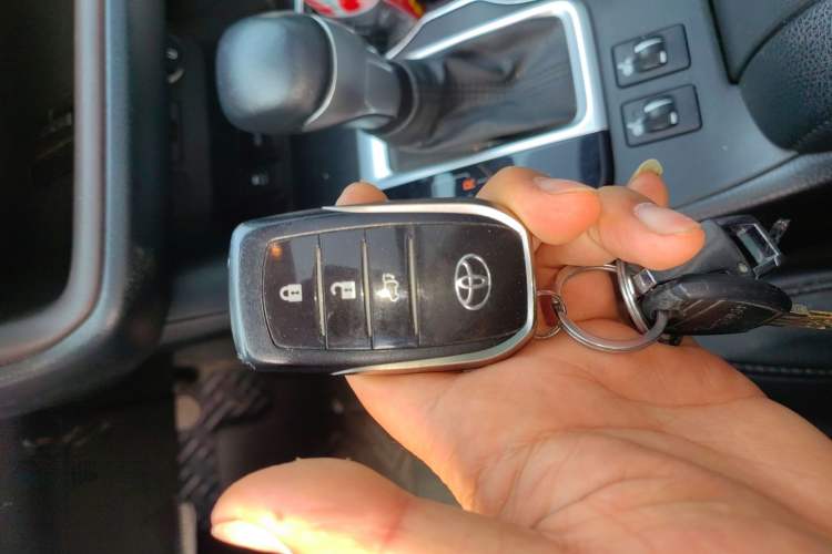 Used Toyota Highlander 2021 2.0T Four-Wheel Drive Prestige Version 7 Seats
