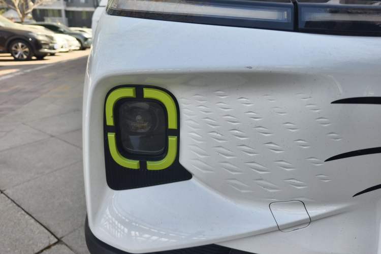 Used Geometry E Firefly 2023 401KM Linglong Tiger 5-Seater Right Front Headlight