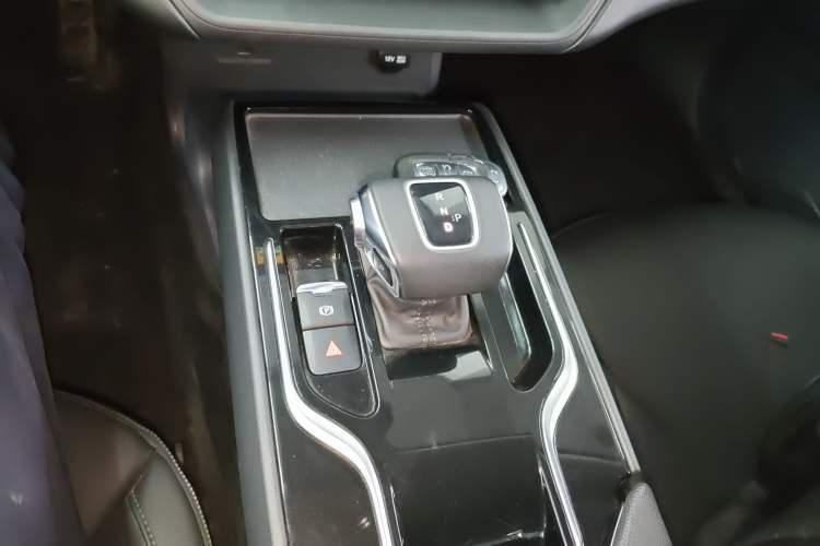 Used Hongqi E-QM5 2021 Charging Version Flagship Edition Gear Lever