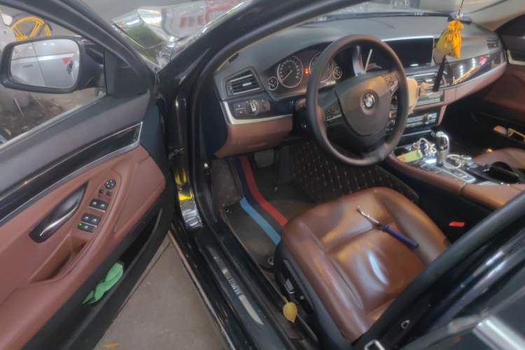 Used BMW 5 Series 2014 520Li Elegant Model Driver Seat