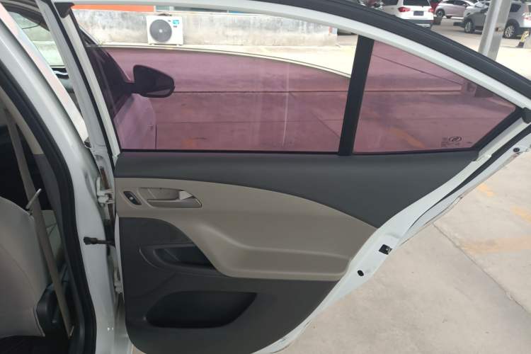 Used Chevrolet Sail 2015 Sail 3 1.5L Manual with Ideal Sunroof Edition