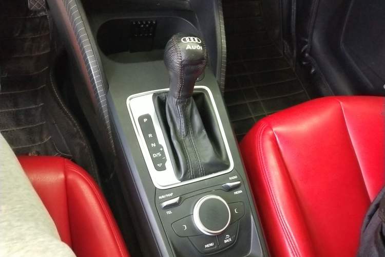 Used Audi Q2L 2018 35 TFSI Launch Exclusive Edition China V