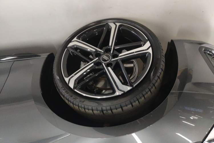 Used Audi A4L 2024 40 TFSI Luxury Dynamic Edition