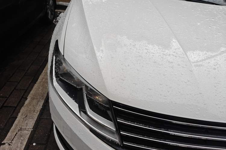 Used Volkswagen Lavida 2017 1.6L Automatic Fashion Edition
