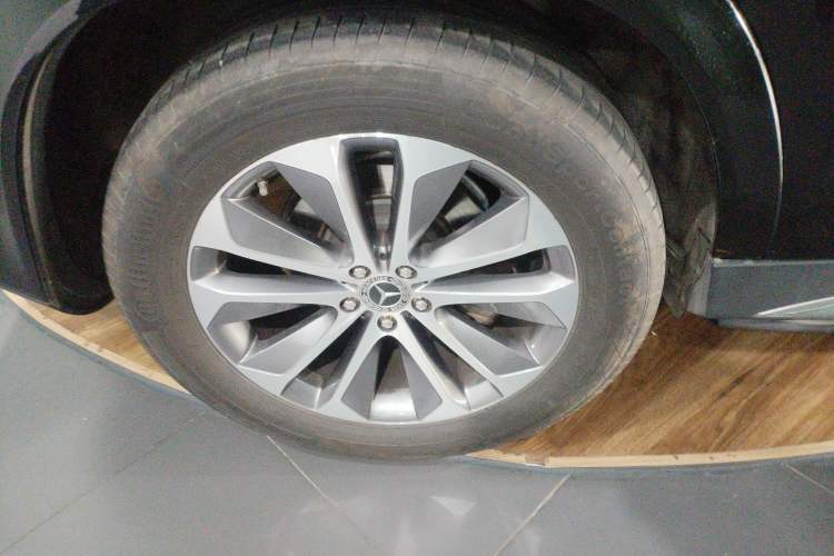 Used Mercedes-Benz GLE 2023 GLE 350 4MATIC Stylish Model
