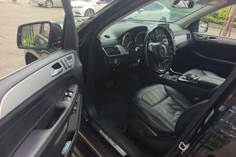 Used Mercedes-Benz GLS 2016 GLS 400 4MATIC Dynamic Model Driver Seat