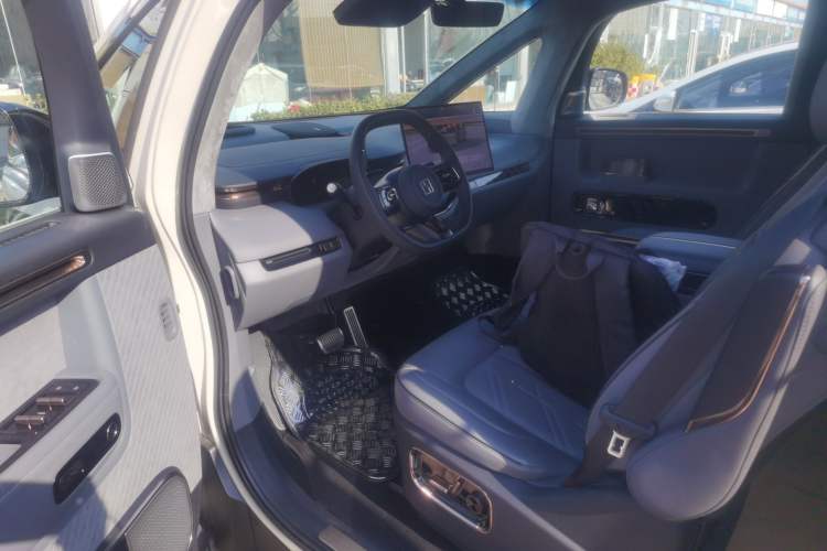 Used Zeekr MIX 2025 Long-Range Intelligent Driving Edition
