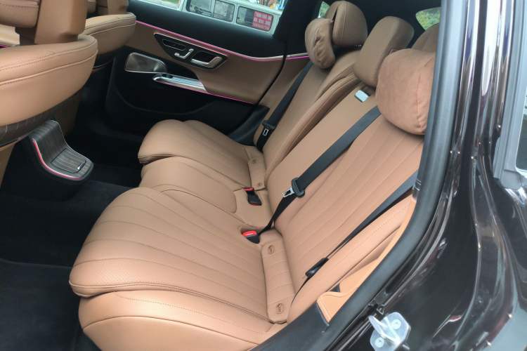 Used Mercedes-Benz E-Class 2024 E 300 L Luxury Model