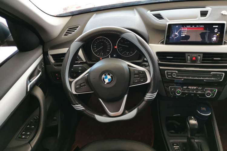 Used BMW X1 2016 sDrive18Li Premium Edition