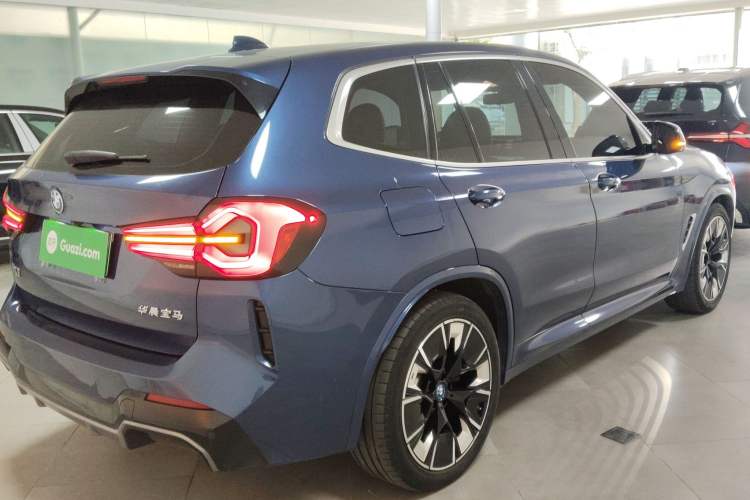 Used BMW iX3 2022 Leading Type