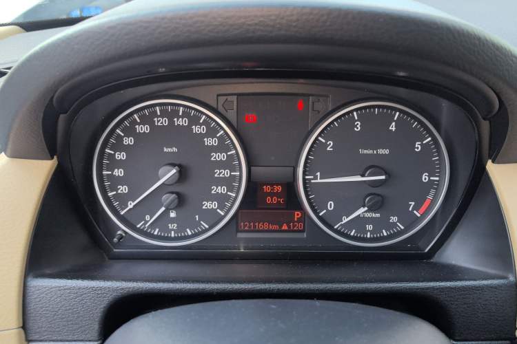 Used BMW X1 2012 sDrive18i Luxury Edition