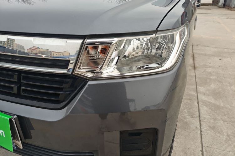 Used Wuling Zhengtu 2021 1.5L Entry-Level LAR

