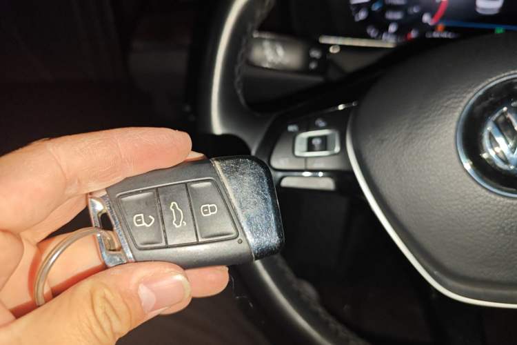 Used Volkswagen Magotan 2018 Facelift 330TSI DSG Luxury Model