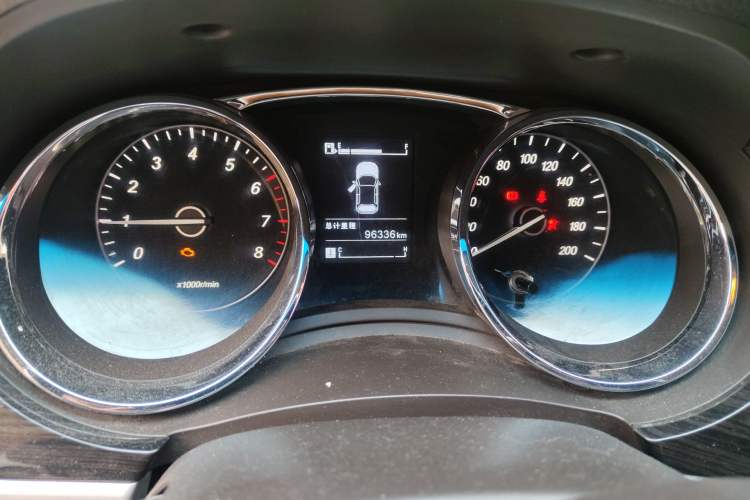 Used Baojun 730 2016 1.5L Manual Comfort Version 7 Seats China V Emission Standard
